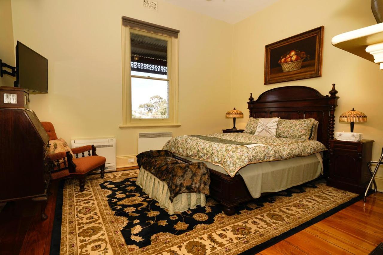 Bairnsdale Bed And Breakfast ภายนอก รูปภาพ