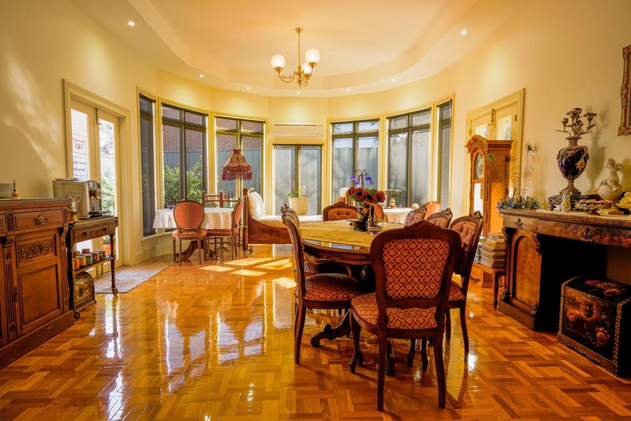 Bairnsdale Bed And Breakfast ภายนอก รูปภาพ