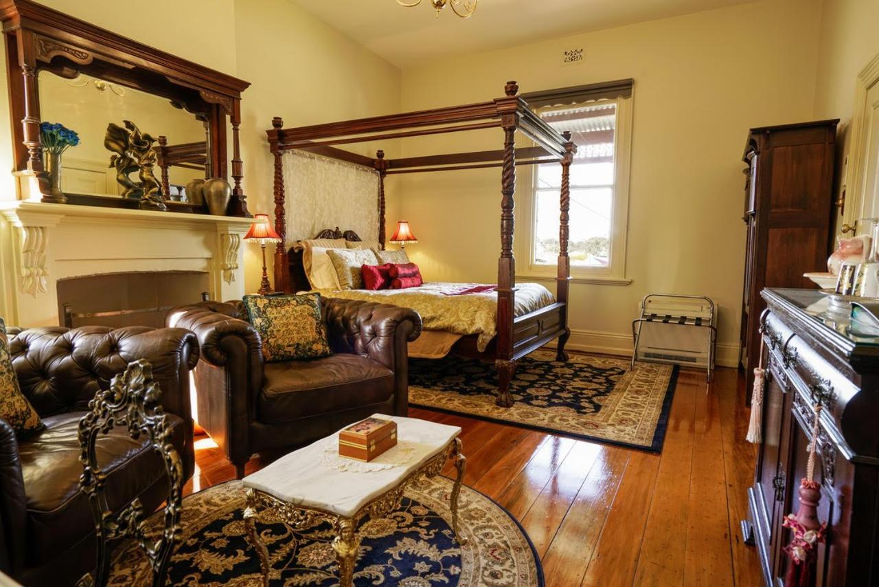 Bairnsdale Bed And Breakfast ภายนอก รูปภาพ